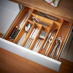 Organizator extensibil pentru tacamuri, bambus